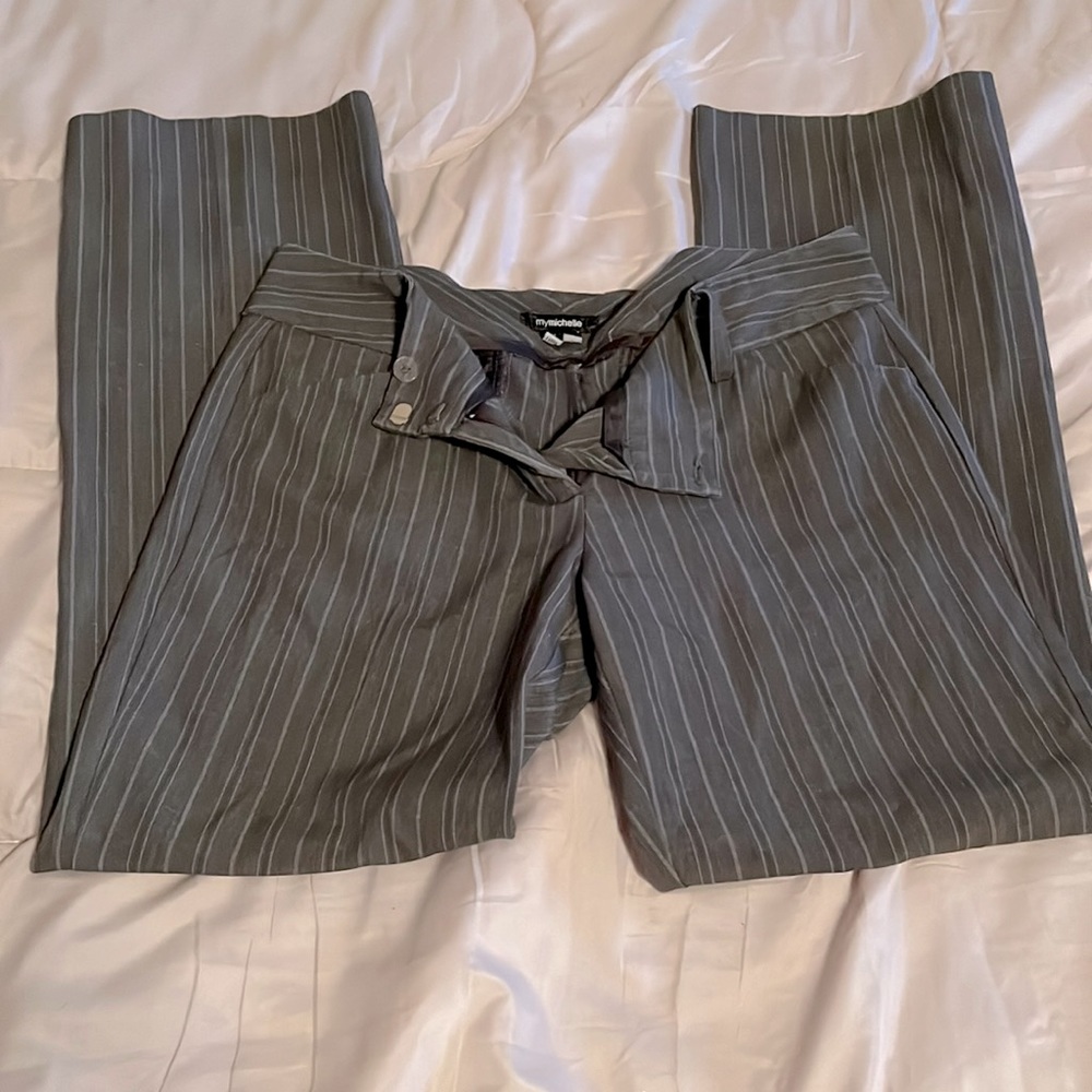 “My Michelle” gray double front and back pocketed flared dress pants
